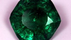 Emerald 65 carat